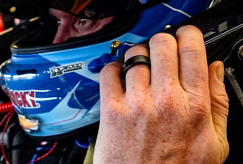 Jeb Burton wears a silicone Groove Ring while racing